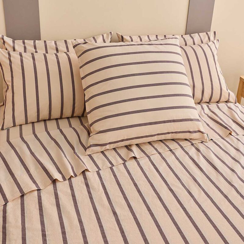 HOMMEY. European Pillowcase Raisin Brown image number 1